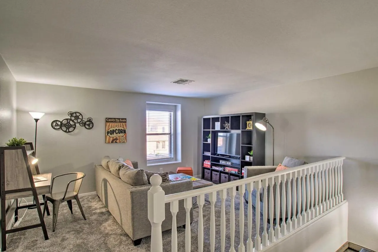 Spacious Queen Creek Home With Pool And Game Room! Holiday home